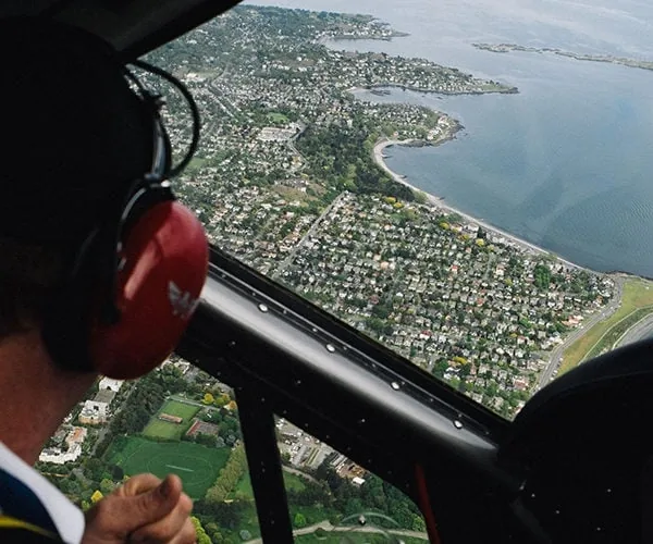 Motif détaillé pour Private Heli Adventures en Colombie-Britannique avec un accent sur l'itinéraire, l'accès et la qualité du voyage