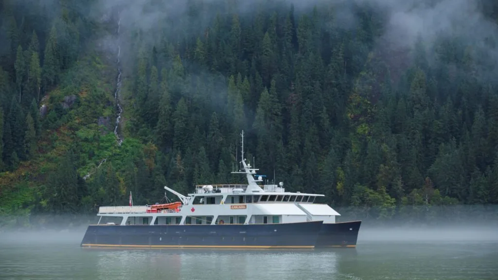 Seasonal and Route motif for private yacht expedition on the Canadian Pacific coast with a focus on route, access and travel quality Seasonal and Route motif for private yacht expedition on the Canadian Pacific coast with a focus on route, access and travel quality