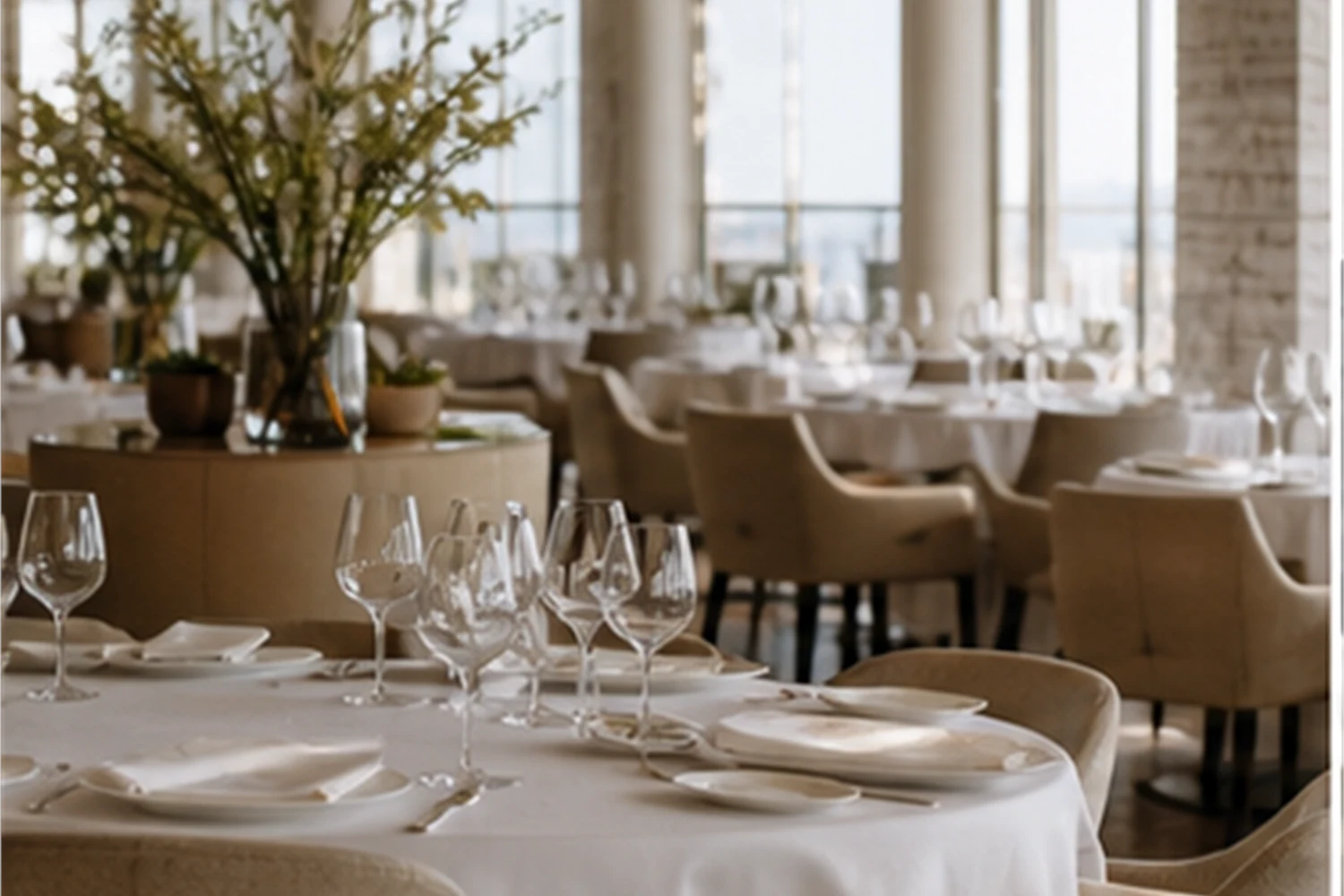 Fine Dining Reservierungen auf Reisen: Wie man Top-Tische wirklich bekommt.