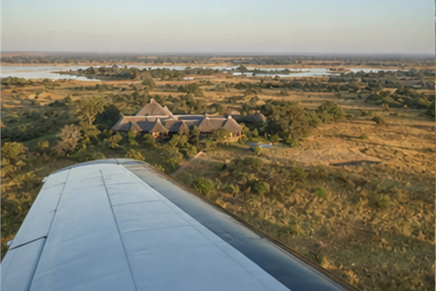 Air safari in Africa: luxury, nature and maximum freedom - travel magazine Impression 4