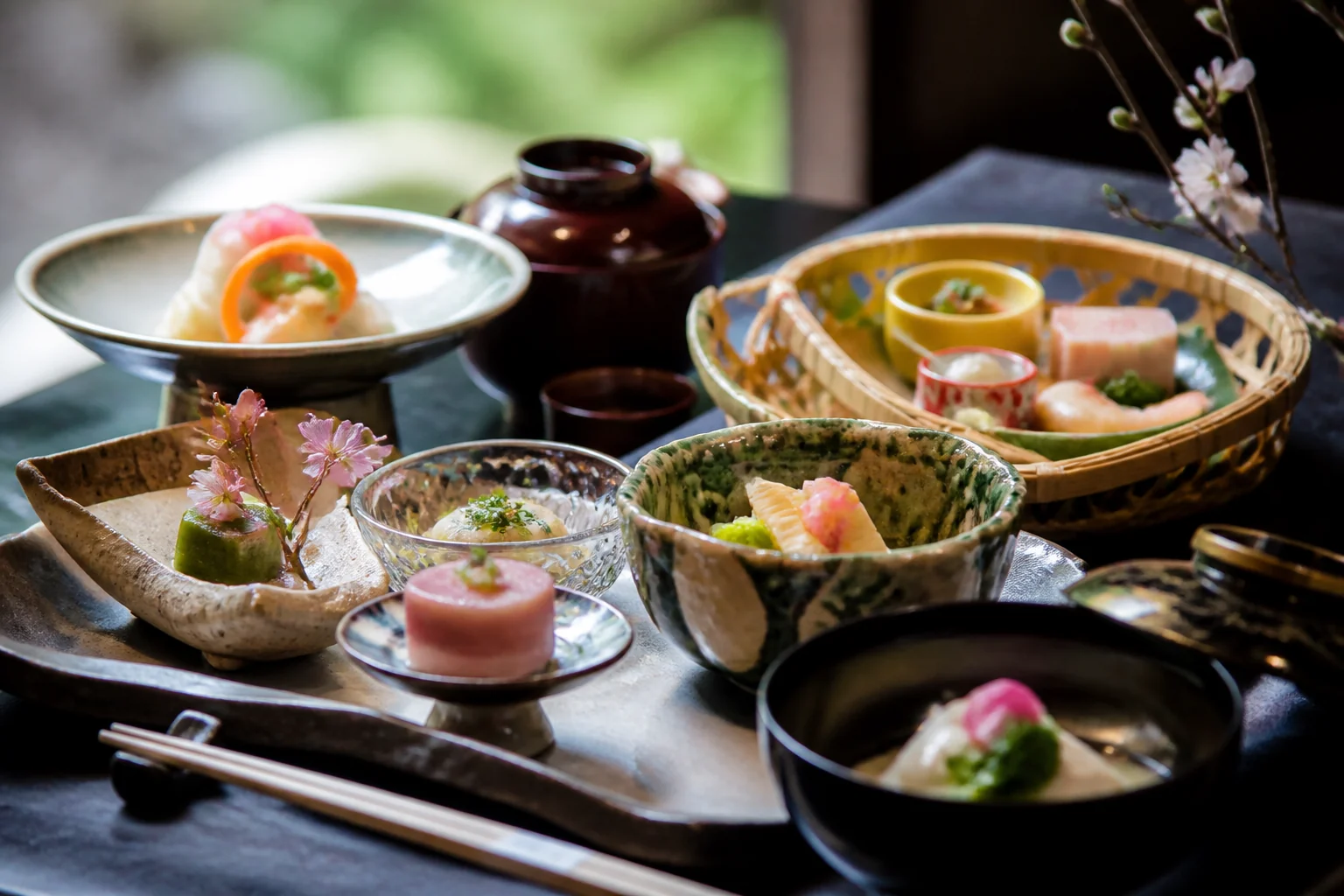 Sample spring seasonal kaiseki at Shogetsutei