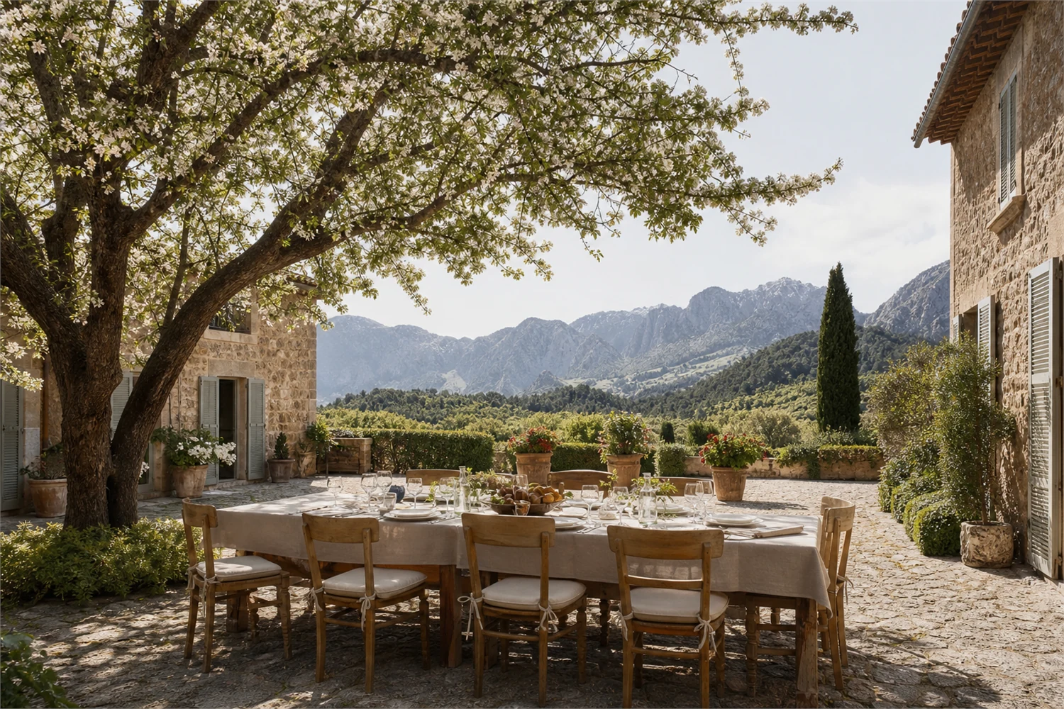 Mallorca Finca oder Luxushotel: Welche Option zu welchem Anlass passt.