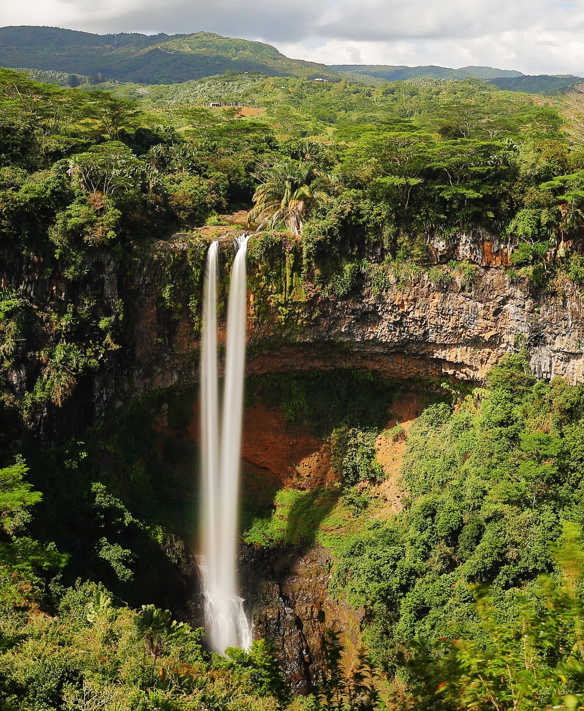 Mauritius for the discerning: luxury, golf and private beaches