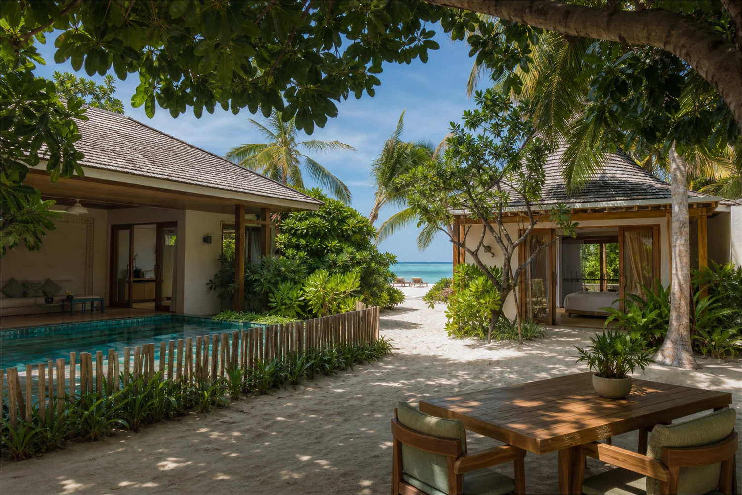 Overwater Villa with Children: Risks, Rules and Better Alternatives - Travel Magazine Impression 6