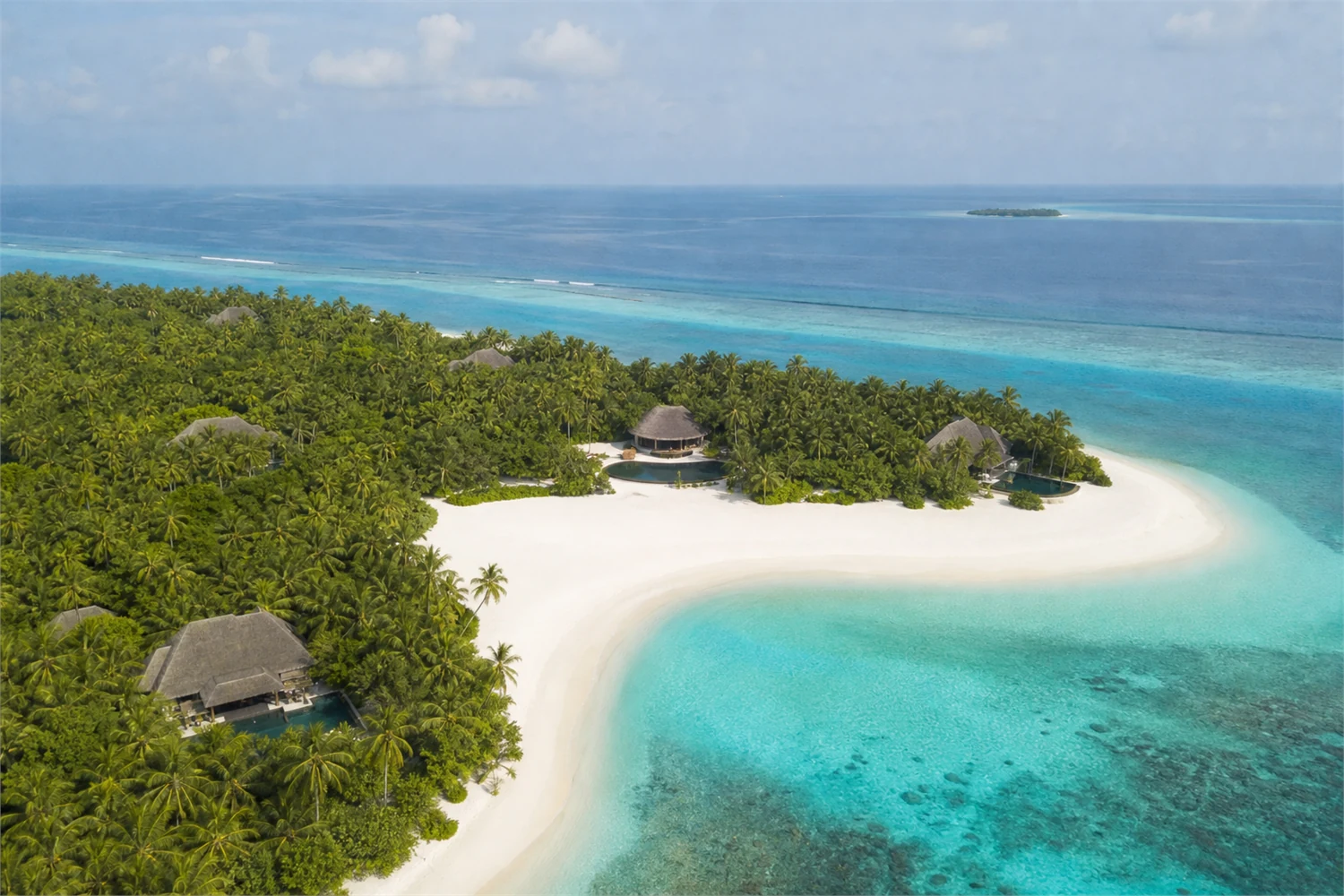 Resort-Dichte im Luxusurlaub: Warum weniger Villen oft mehr wert sind.