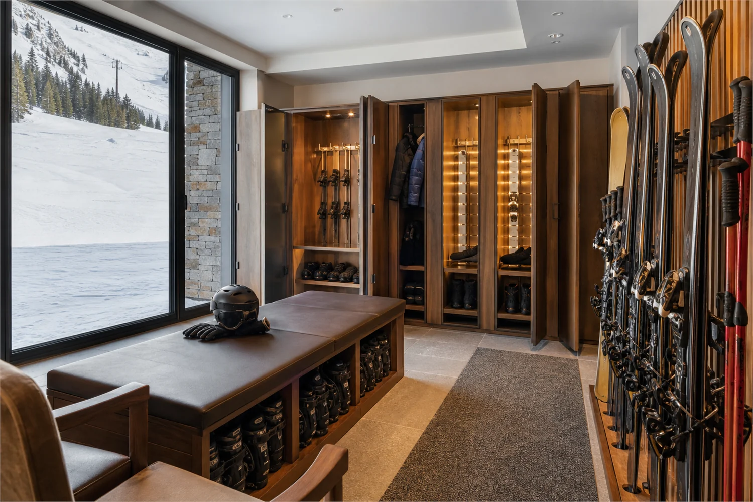 Correctly assess ski-in/ski-out: comfort, snow and positional hazards - travel magazine Impression 1