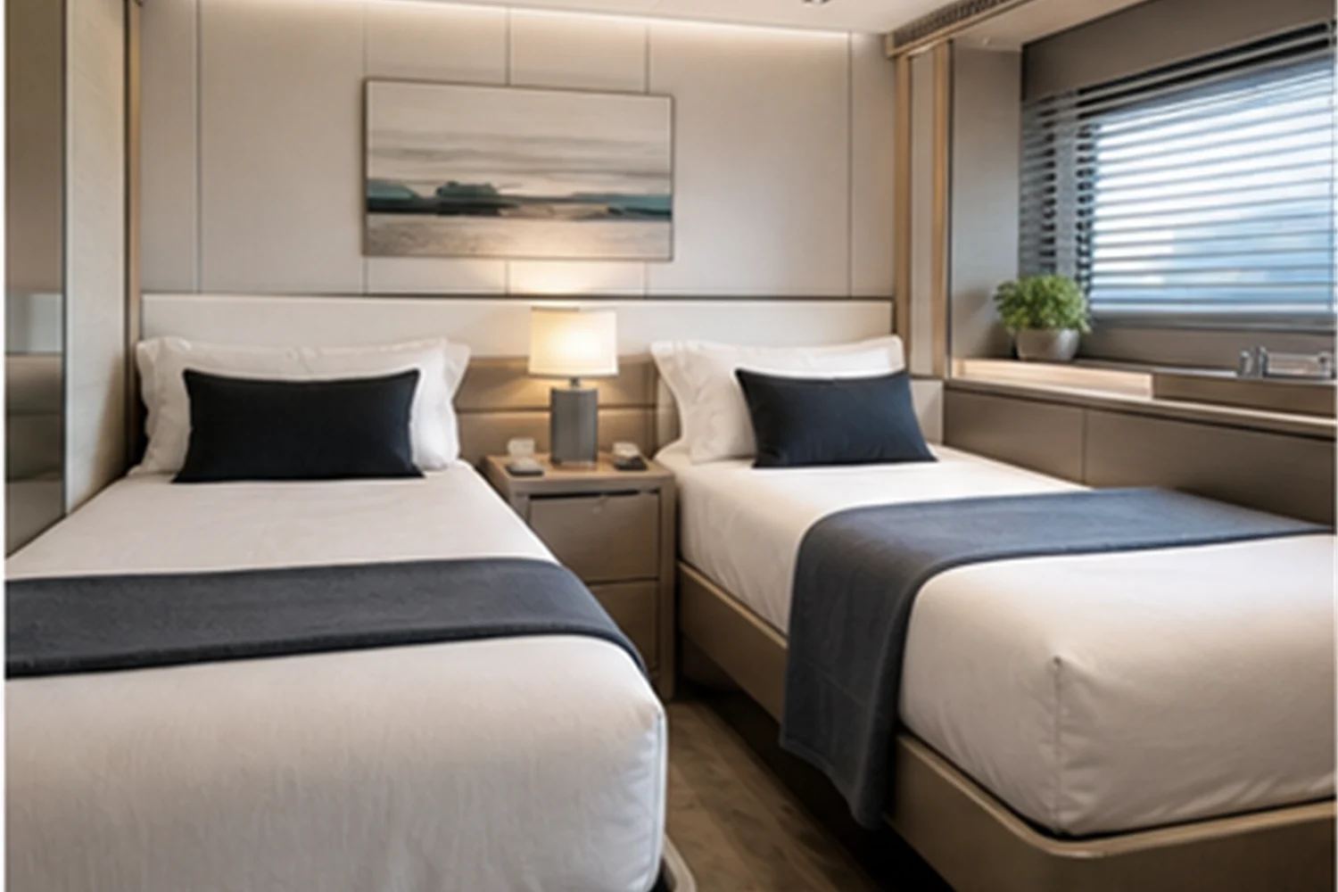 Compare yacht cabins: Why layout is more important than length - travel magazine Impression 1 Compare yacht cabins: Why layout is more important than length - travel magazine Impression 1