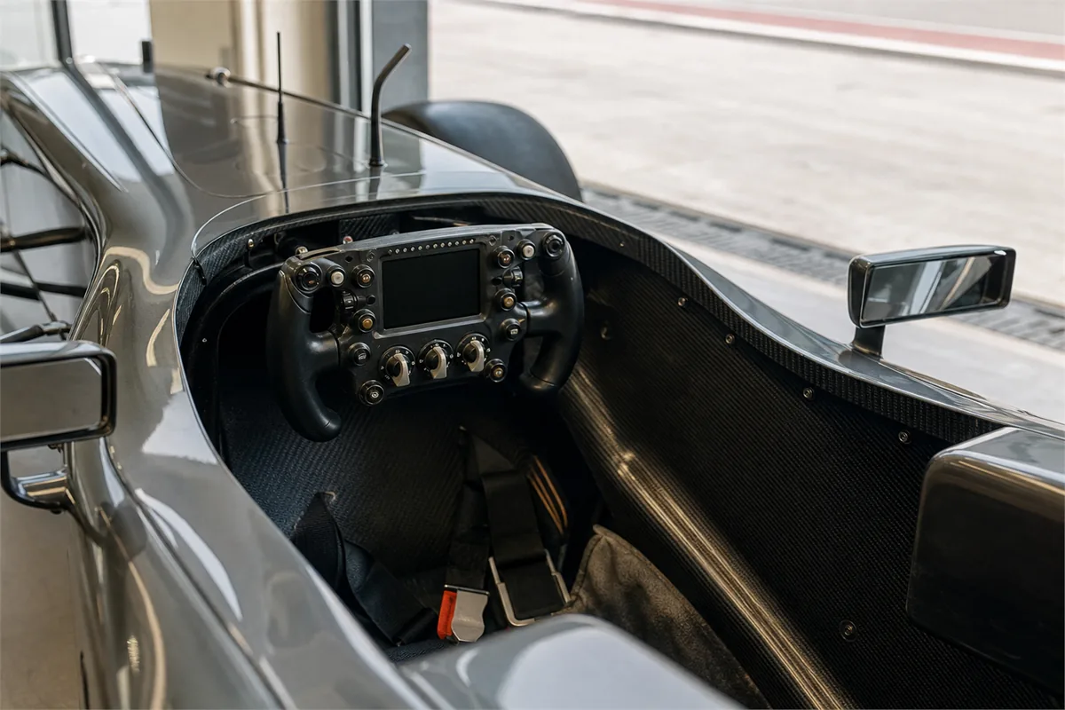 Expérience privée au volant d’une Formule 1 – Impression de voyage 1