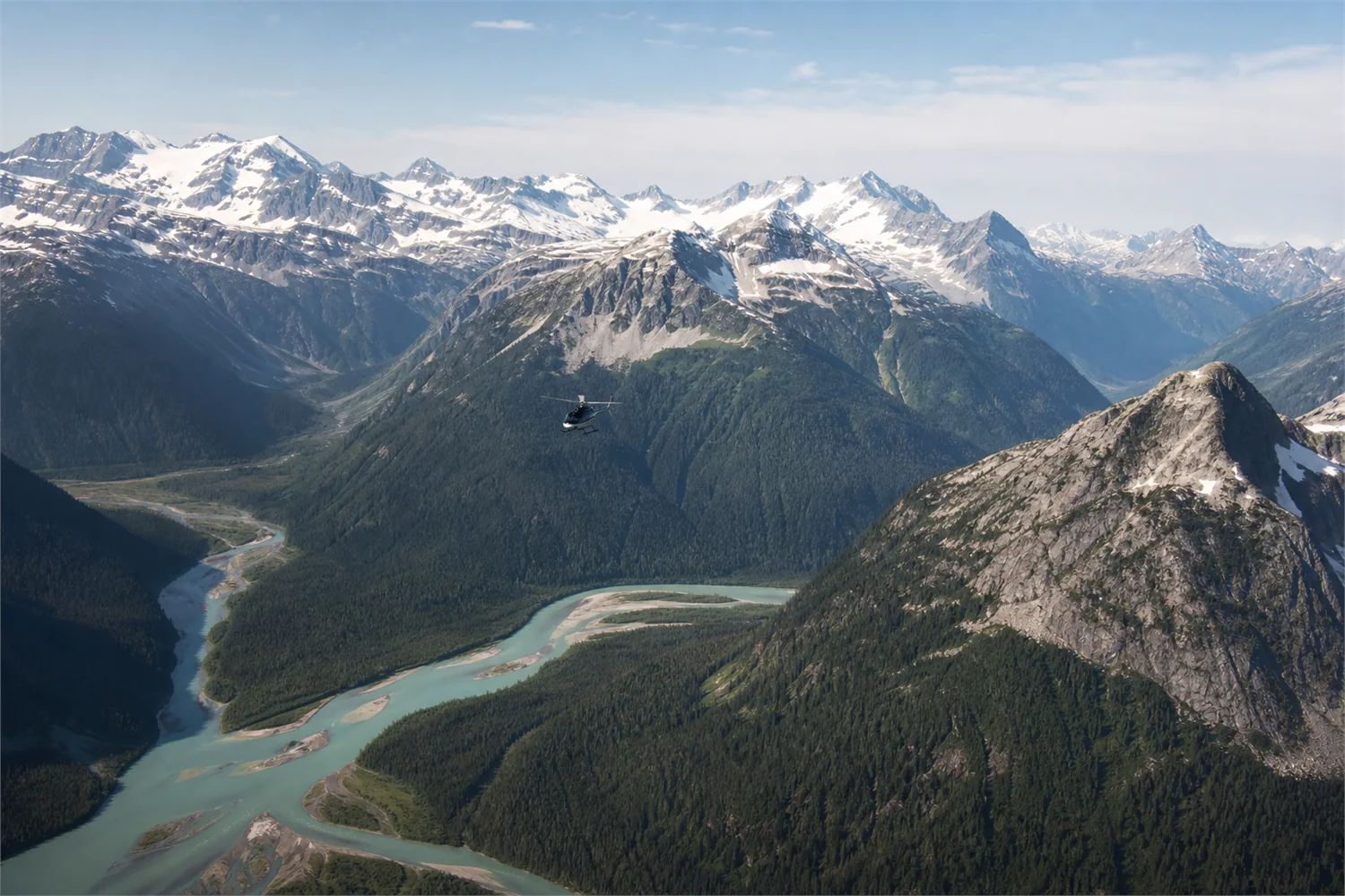 Privates Helikopterabenteuer in British Columbia: Panorama des exklusiven Reiseerlebnisses