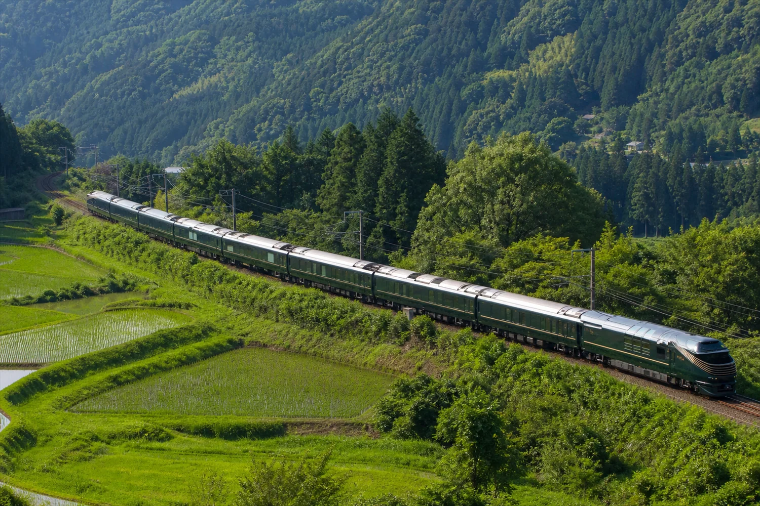 Shiki-Shima Luxuszug Japan: Luxuszug auf einer Panoramareise durch Japan